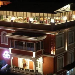 Hotel Boutique Restaurant Gloria, Tirana