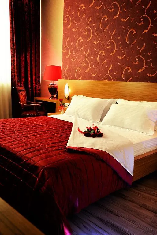 Hotel Austria  Tirana