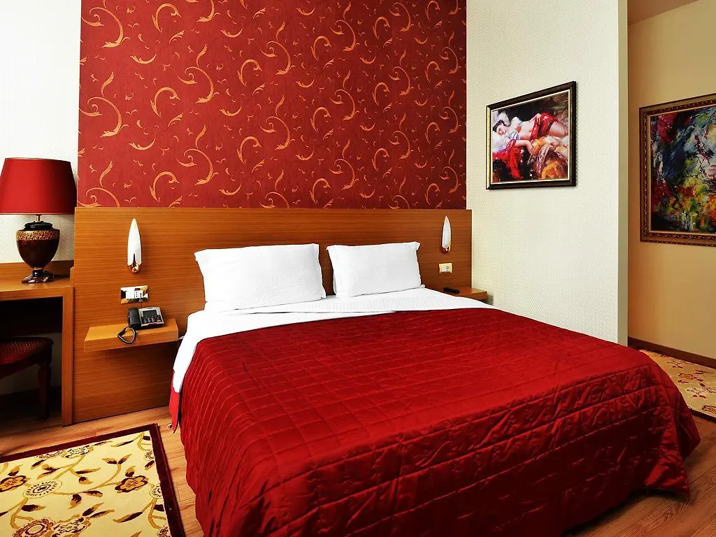 Hotel Austria 4*, Tirana Albania