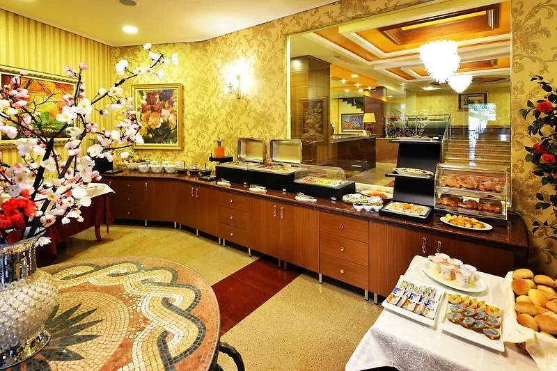 Hotel Austria Τίρανα